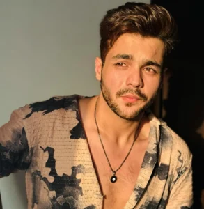 Ashish Chanchlani Age