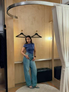 Urmila Lawekar Height